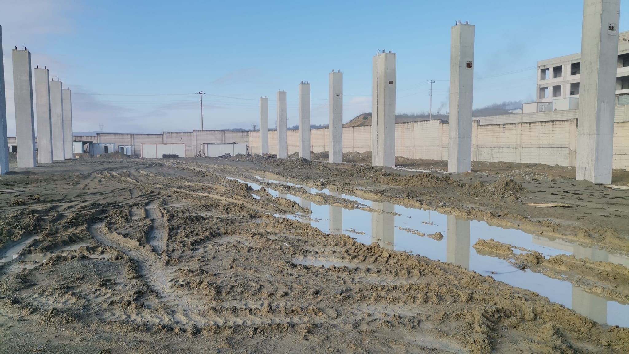 c205e416-9588-48b5-9db3-81ae4fe87949